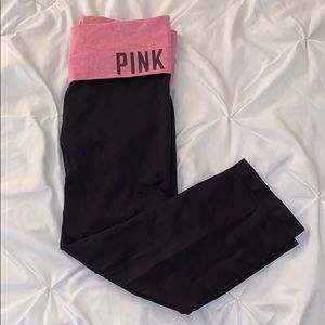VICTORIA’S SECRET - crop leggings